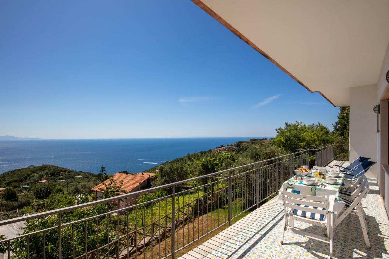 Geca'S House - Panoramic Sea View Studio ماسّا لوبْرينسِ المظهر الخارجي الصورة