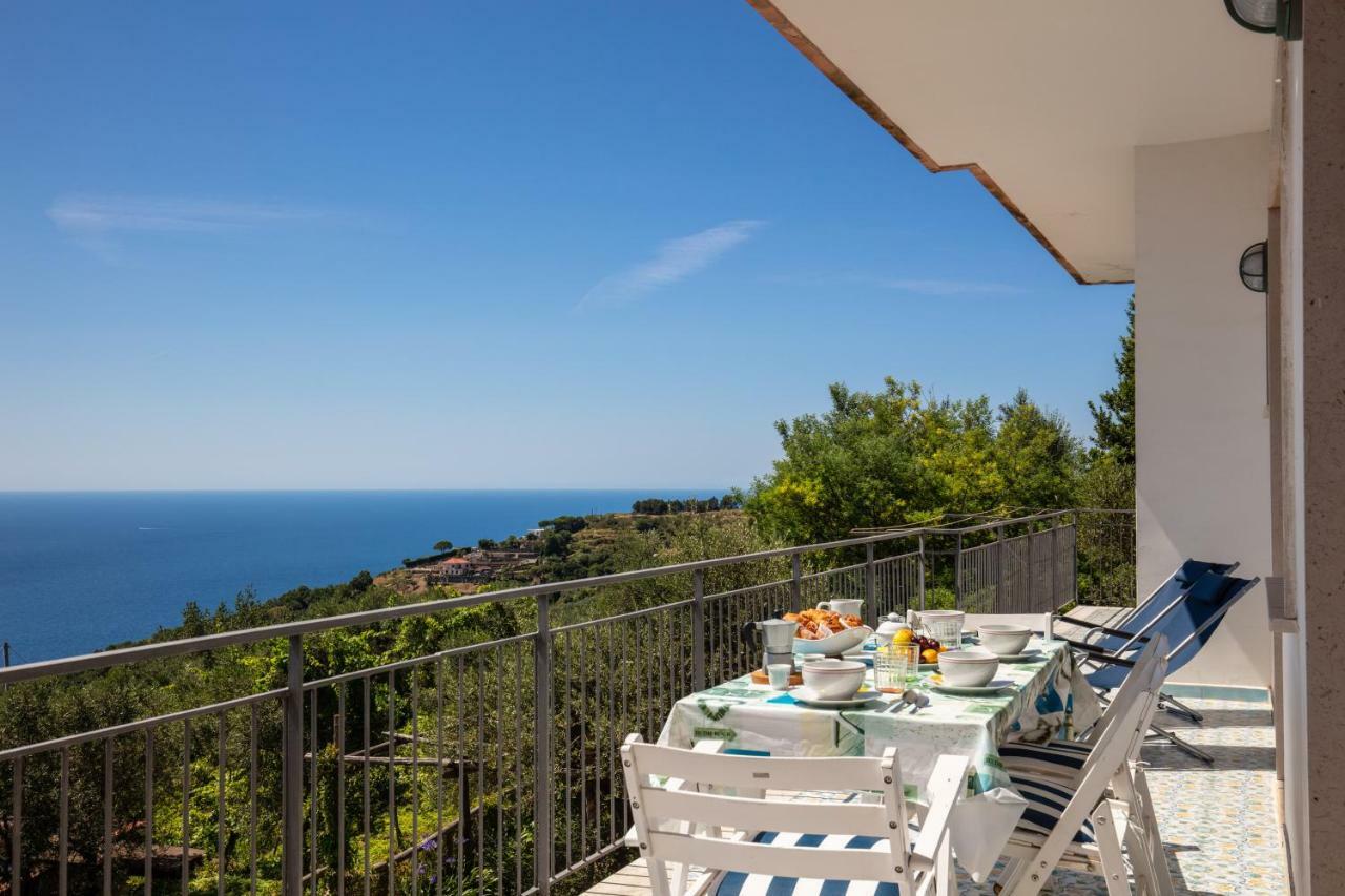Geca'S House - Panoramic Sea View Studio ماسّا لوبْرينسِ المظهر الخارجي الصورة