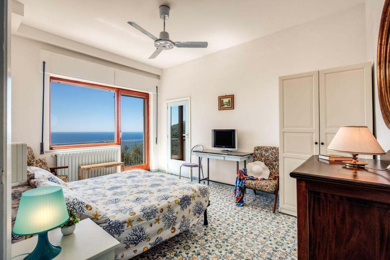 Geca'S House - Panoramic Sea View Studio ماسّا لوبْرينسِ المظهر الخارجي الصورة